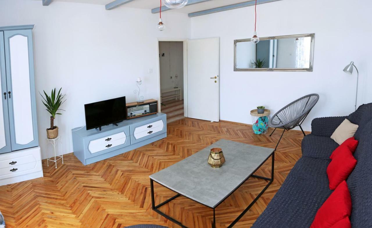 Apartman Charlie Vrsi Ngoại thất bức ảnh